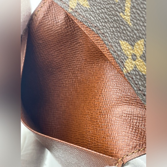 Louis Vuitton Monogram Card Case Wallet - Picture 7 of 11
